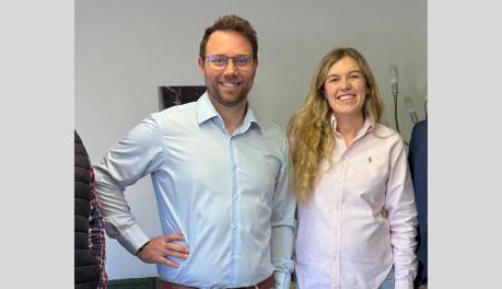 Felix und Merle Plaschka bei SOFTAGE - Schwangerschaft und 3. Generation im Familienbetrieb